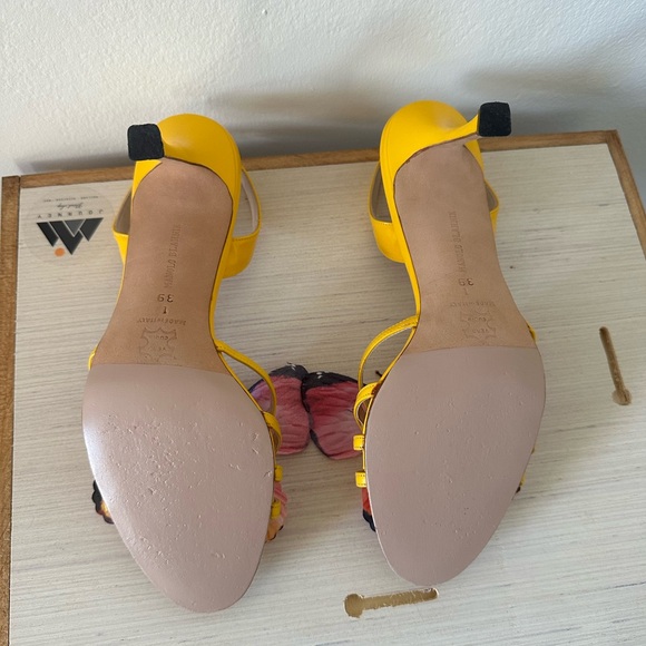 Manolo blahnik sunset yellow butterfly yellow sandal heels - Picture 3 of 4